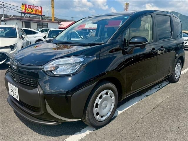 TOYOTA / SIENTA HYBRID