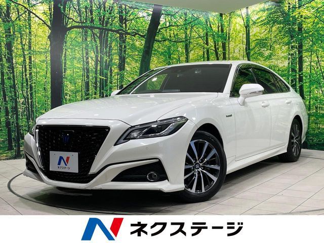 TOYOTA / CROWN sedan hybrid
