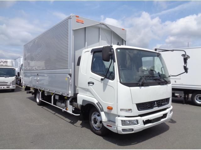Japanese used car Ref# 1637127 MITSUBISHI FUSOU / FIGHTER
