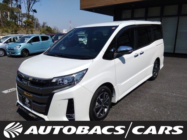 TOYOTA / NOAH