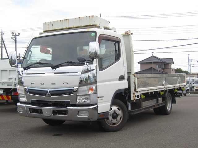 Japanese used car Ref# 1637696 MITSUBISHI / CANTER