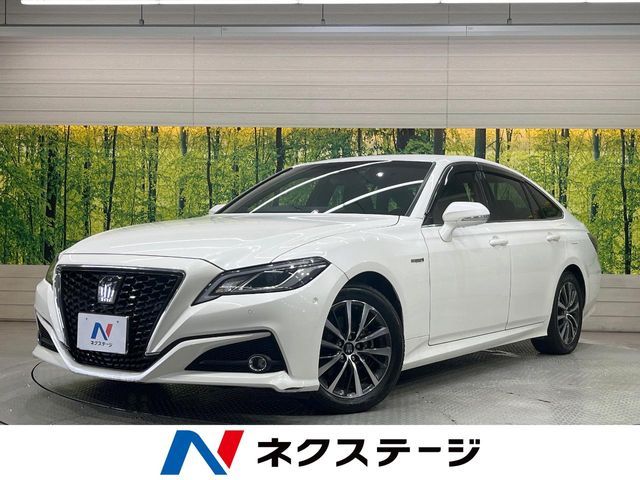 TOYOTA / CROWN sedan hybrid