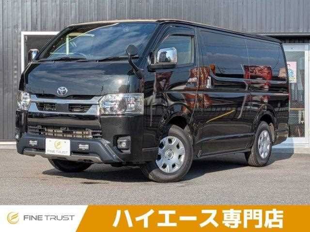 Japanese used car Ref# 1637995 TOYOTA / HIACE van 4WD