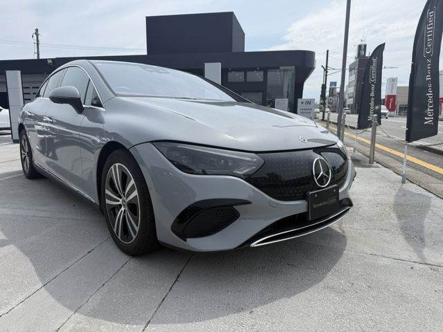 MERCEDES BENZ / MERCEDES BENZ EQE