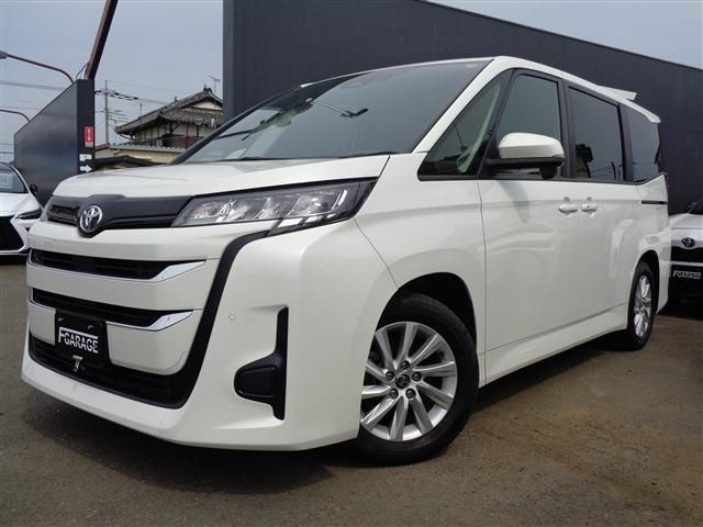 TOYOTA / NOAH