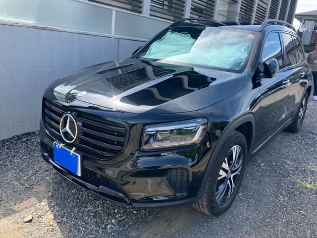 Japanese used car Ref# 1638145 MERCEDES BENZ / MERCEDES BENZ GLB