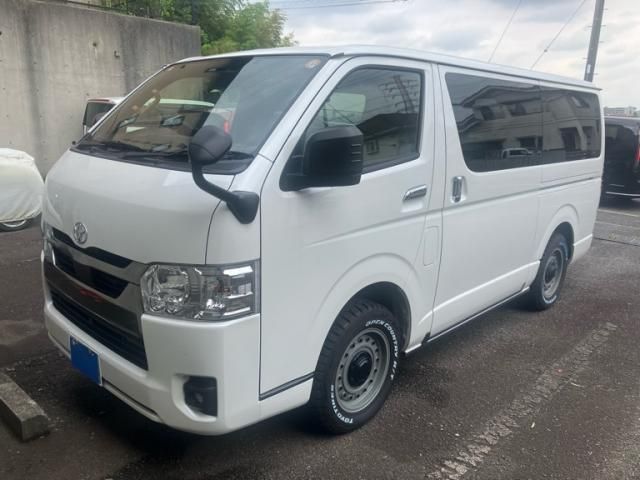 Japanese used car Ref# 1638192 TOYOTA / HIACE van 4WD