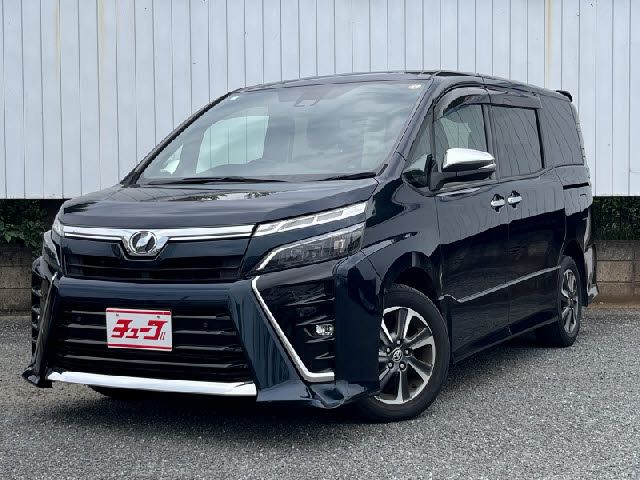 TOYOTA / VOXY