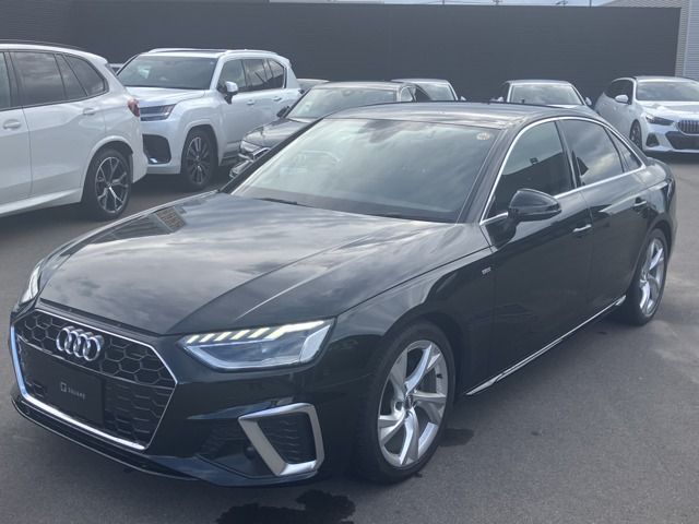 AUDI / AUDI A4