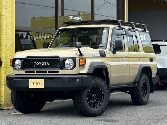 TOYOTA / LANDCRUISER 70