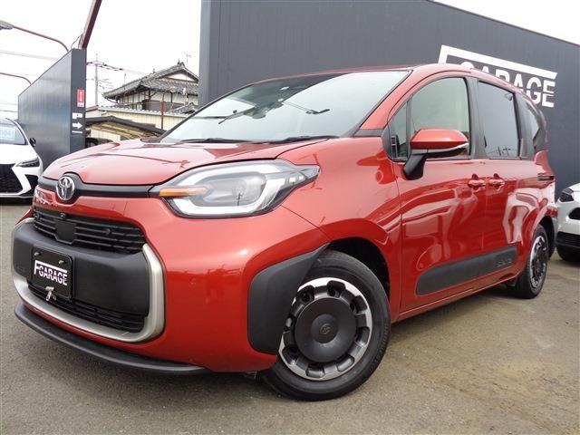 TOYOTA / SIENTA HYBRID