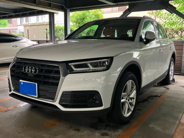 AUDI / AUDI Q5