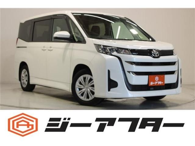 TOYOTA / NOAH