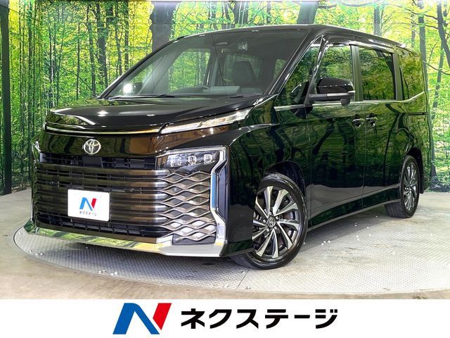 TOYOTA / VOXY