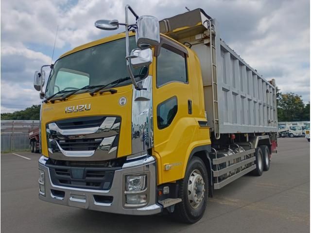 ISUZU / GIGA