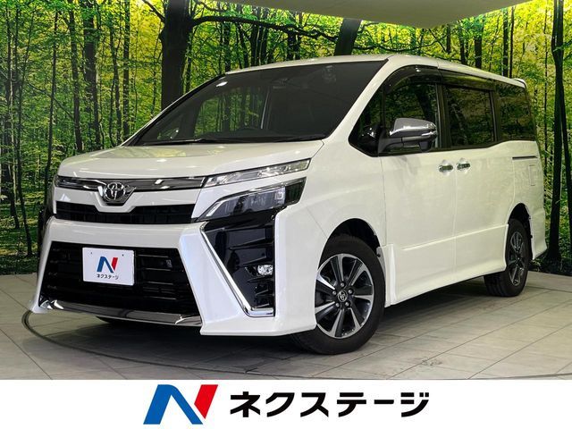 TOYOTA / VOXY 4WD