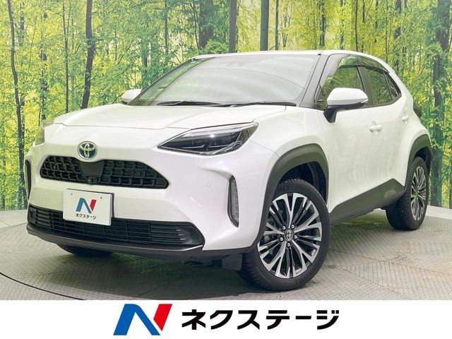 TOYOTA / YARIS CROSS HYBRID