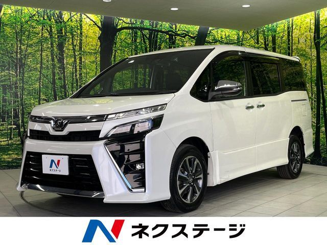 TOYOTA / VOXY 4WD