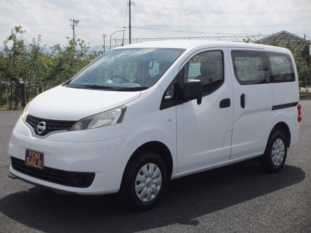 NISSAN / NV200 VANETTE van 4WD