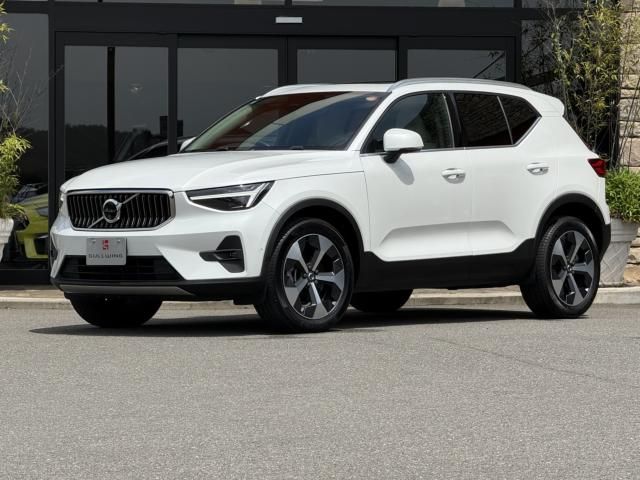 VOLVO / VOLVO XC40