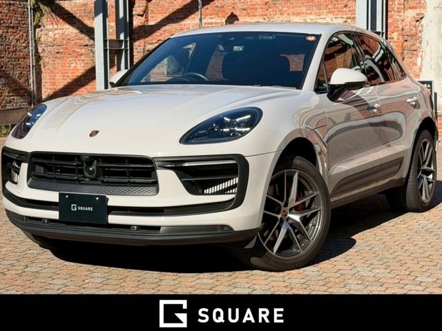 PORSCHE / PORSCHE Macan