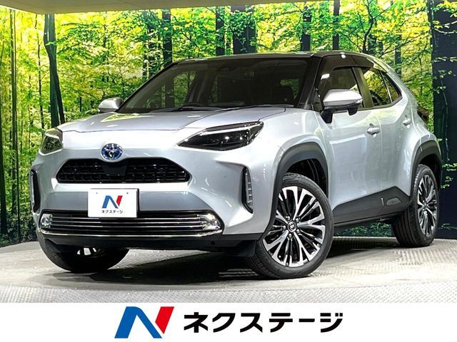 TOYOTA / YARIS CROSS HYBRID