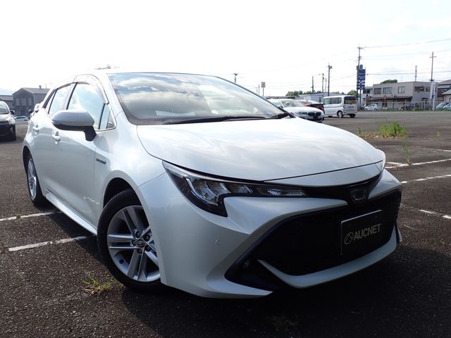 TOYOTA / COROLLA SPORT HYBRID