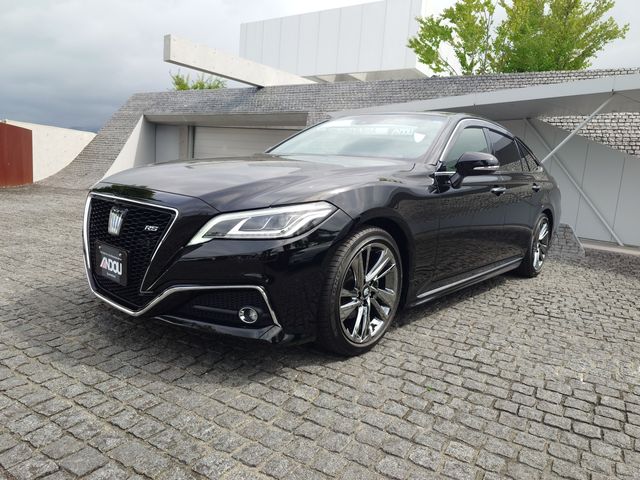 TOYOTA / CROWN sedan hybrid