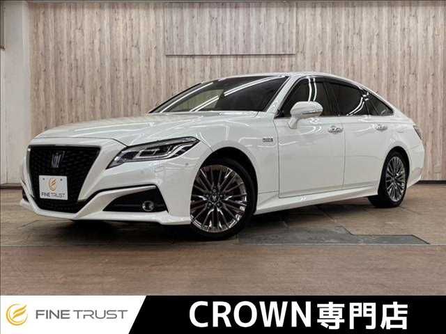 TOYOTA / CROWN sedan hybrid