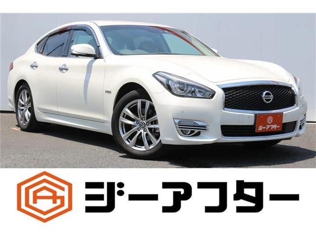 Japanese used car Ref# 1640310 NISSAN / FUGA HYBRID