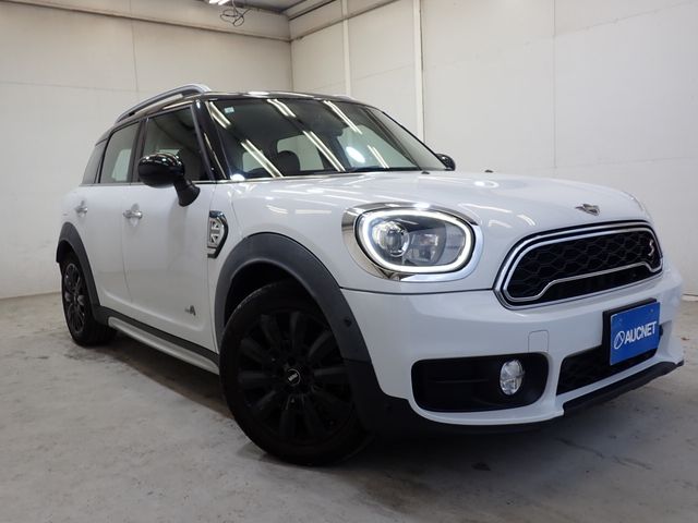 BMW / BMW MINI COOPER SD CROSSOVER