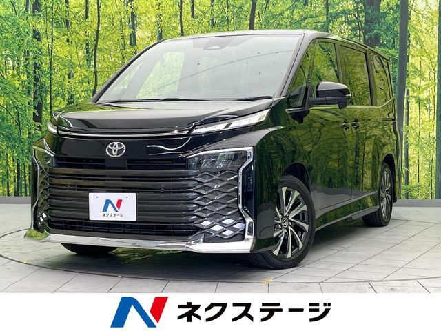TOYOTA / VOXY