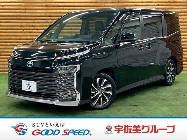 TOYOTA / VOXY HYBRID