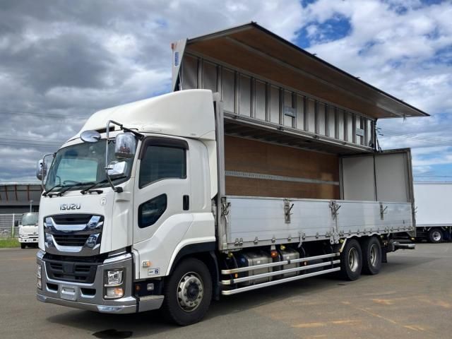 ISUZU / GIGA