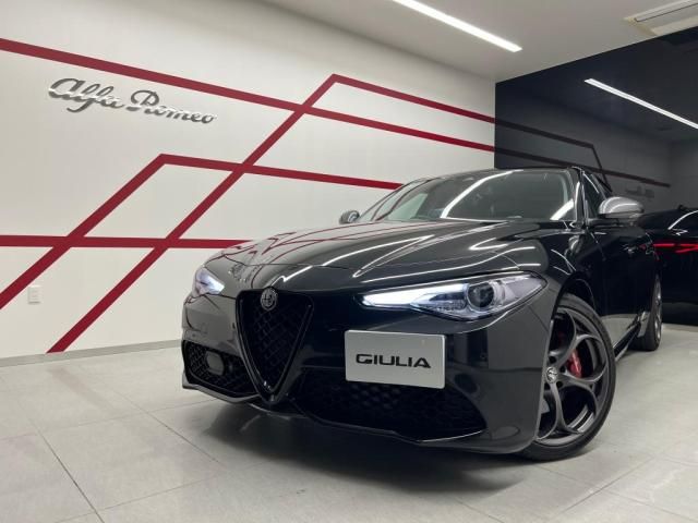 Japanese used car Ref# 1641020 ALFAROMEO / ALFAROMEO Giulia