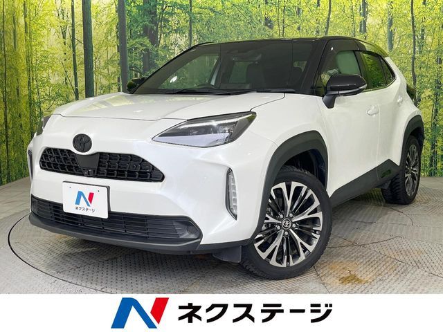 TOYOTA / YARIS CROSS HYBRID