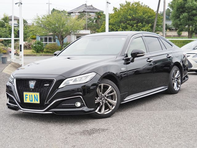 Japanese used car Ref# 1641342 TOYOTA / CROWN sedan hybrid