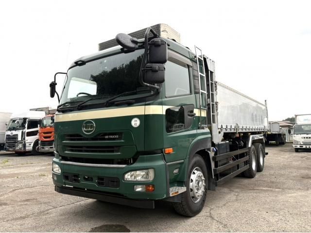 NISSAN DIESEL / Quon