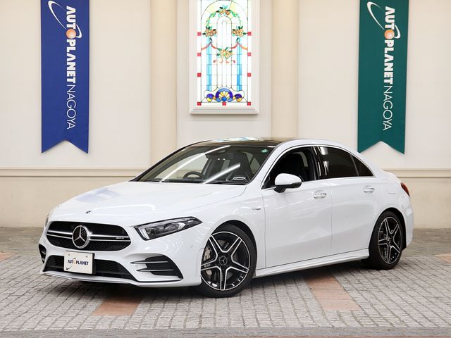 Japanese used car Ref# 1641514 MERCEDES BENZ / MERCEDES AMG Aclass sedan