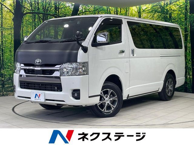 TOYOTA / HIACE van 4WD