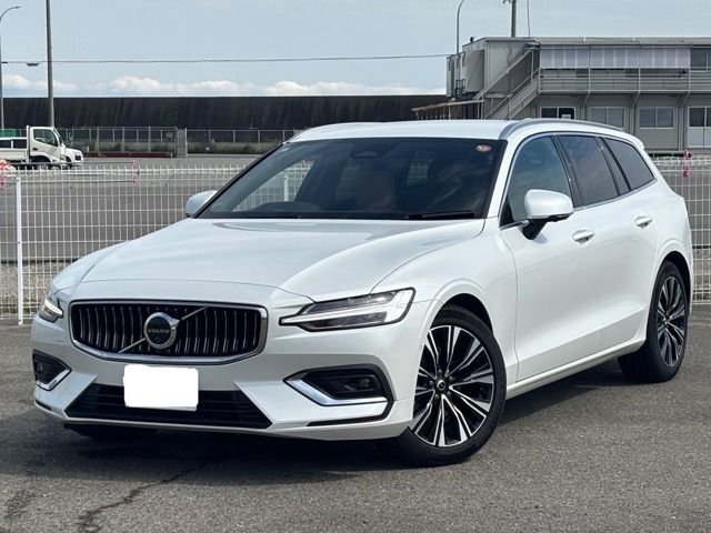 Japanese used car Ref# 1641606 VOLVO / VOLVO V60