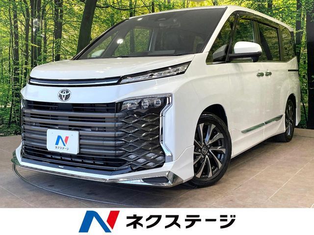 TOYOTA / VOXY