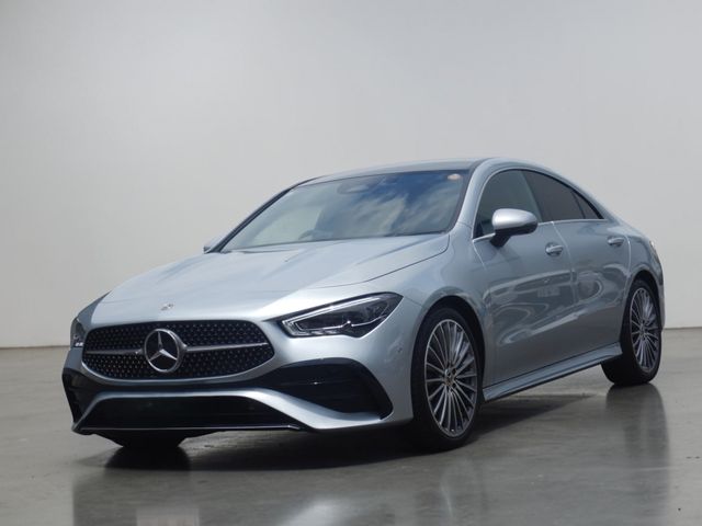 Japanese used car Ref# 1641658 MERCEDES BENZ / MERCEDES BENZ CLA class
