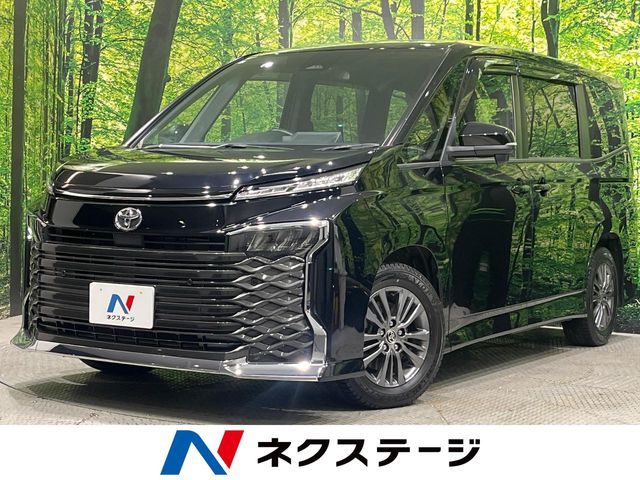 TOYOTA / VOXY
