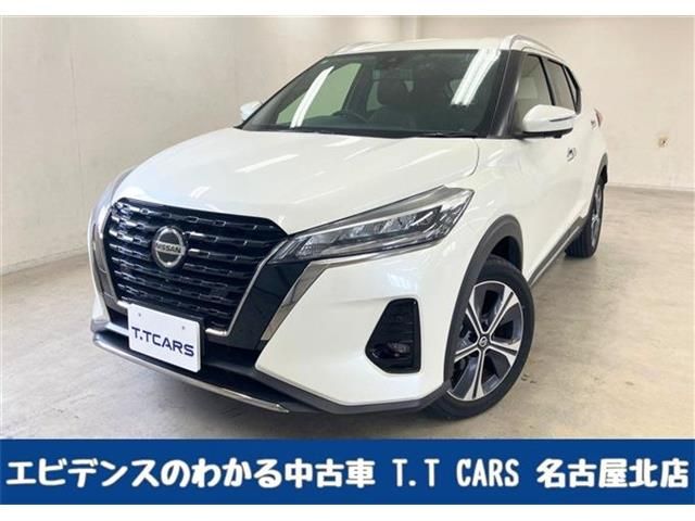 NISSAN / KICKS