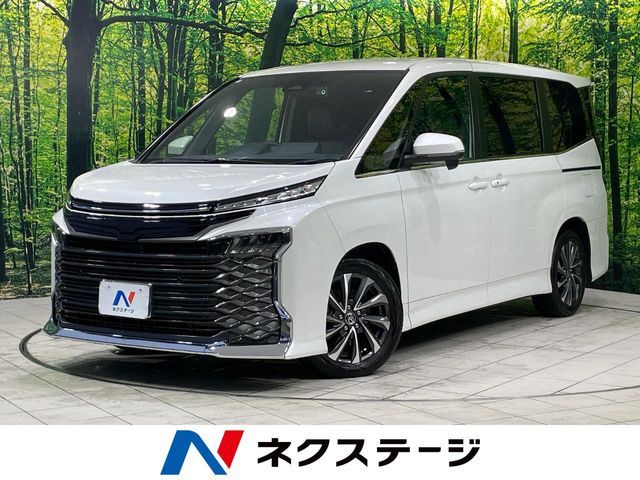 TOYOTA / VOXY