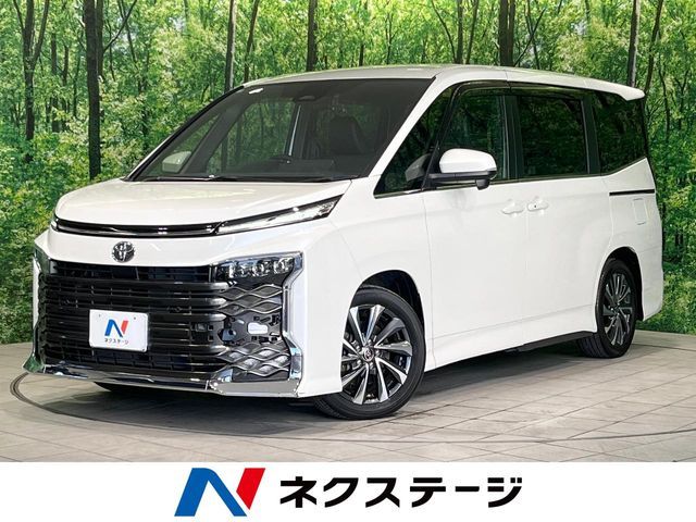 TOYOTA / VOXY