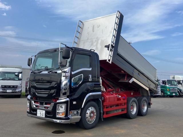 ISUZU / GIGA