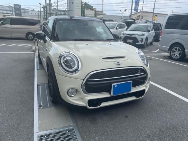 Japanese used car Ref# 1642446 BMW / MINI COOPER SD 5DOOR