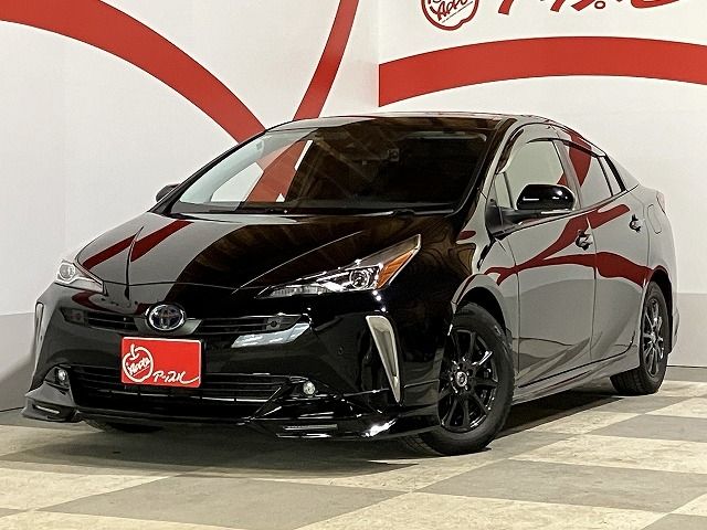 Japanese used car Ref# 1642609 TOYOTA / PRIUS 4WD